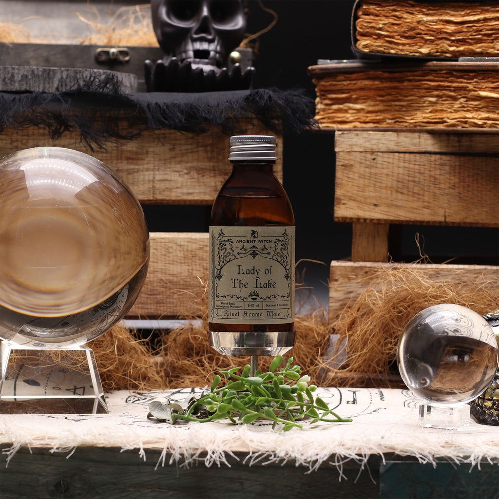 Lady of the Lake - Ritual water (Creativity & Success)